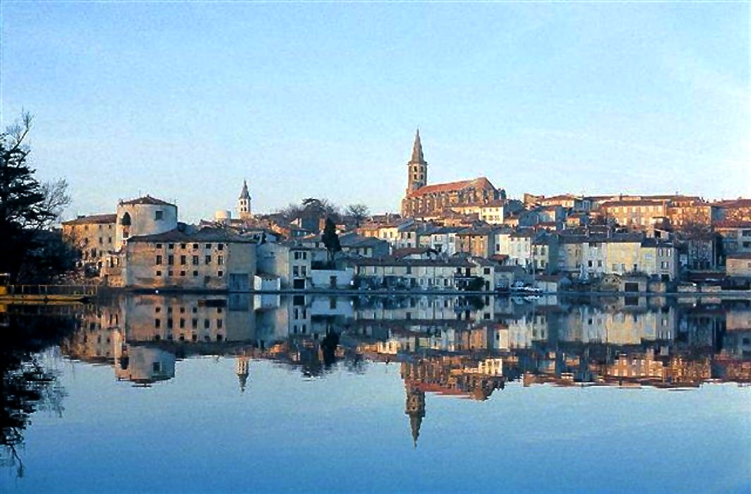Castelnaudary picture